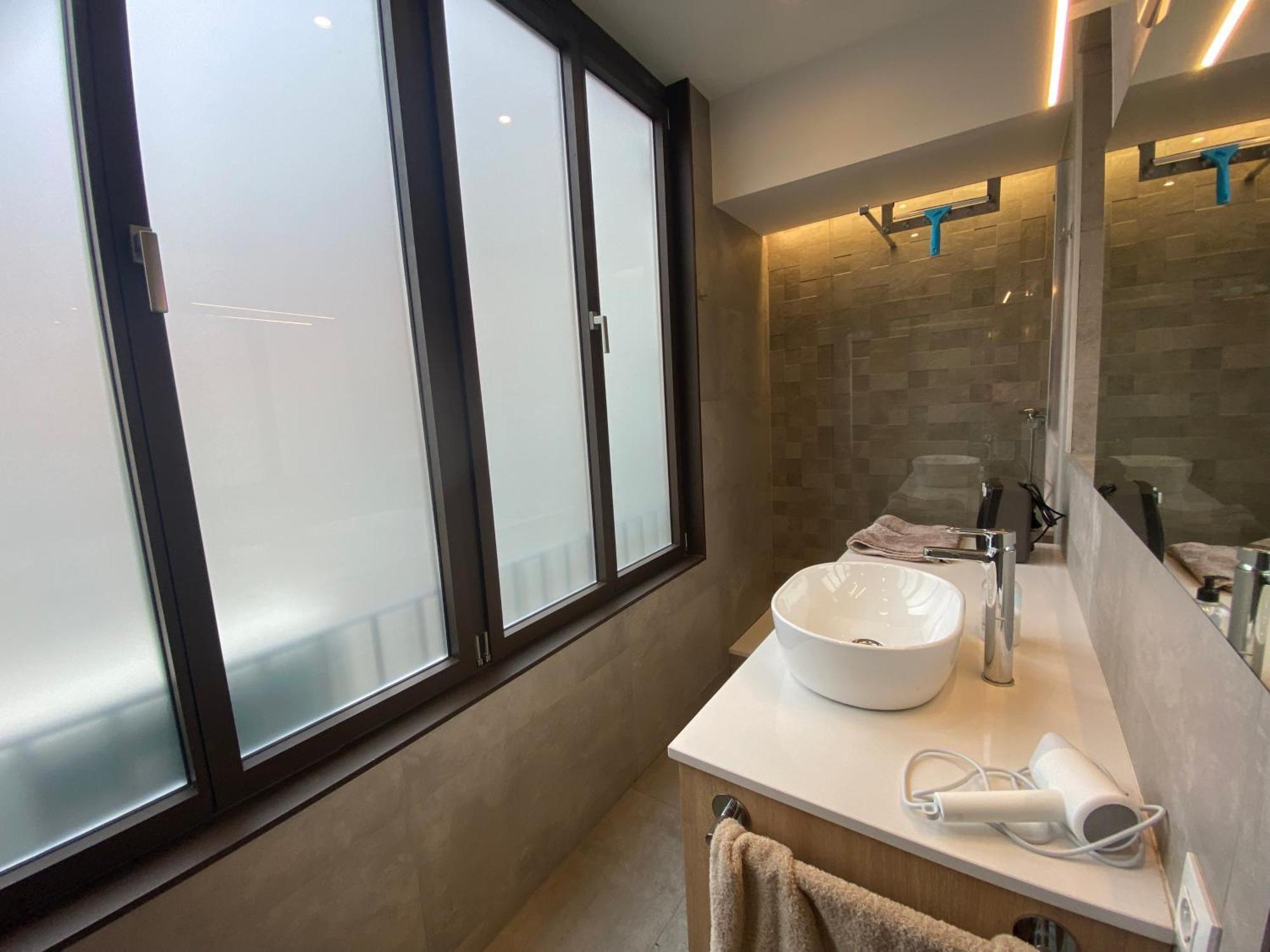 Spatious Luxe Apartment Paseo De Gracia Diagonal Барселона Екстериор снимка