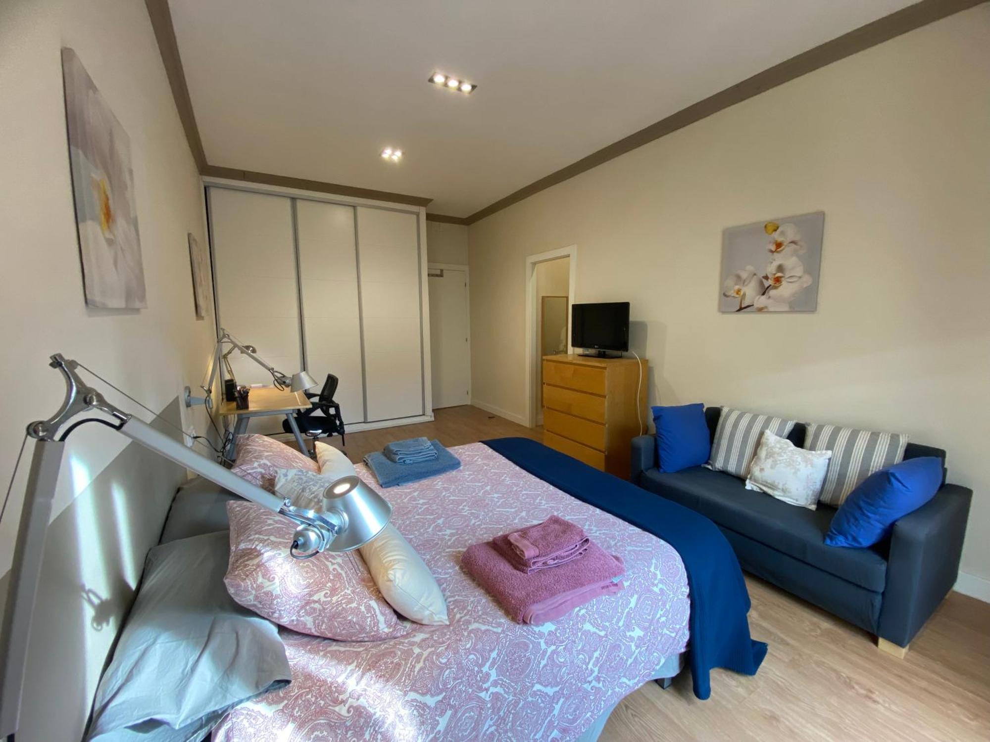Spatious Luxe Apartment Paseo De Gracia Diagonal Барселона Екстериор снимка